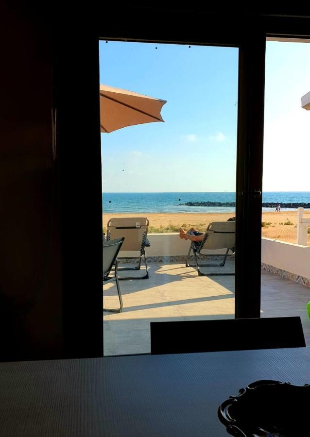 AMare - Casa Vacanze 돈나루카타 외부 사진
