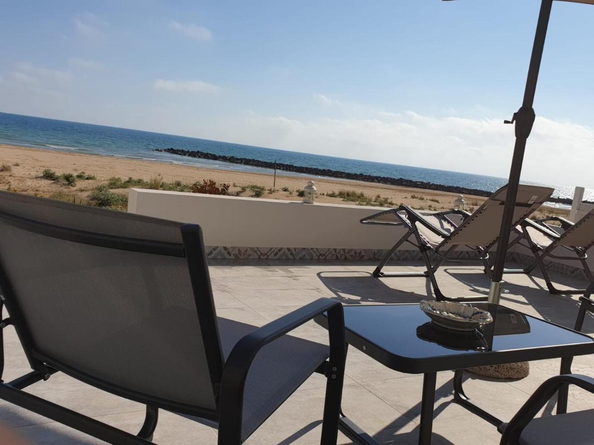AMare - Casa Vacanze 돈나루카타 외부 사진